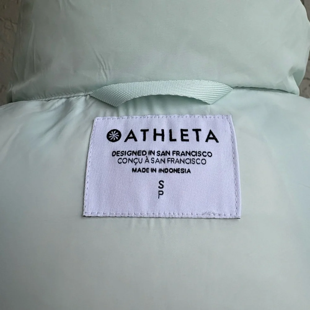 Athleta Downtown Vest - Mint Green - Size Small - Perfect Condition - Picture 3 of 8